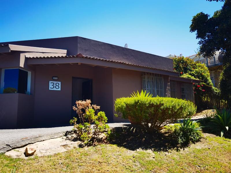 4 Bedroom Property for Sale in Seaside Longships Western Cape